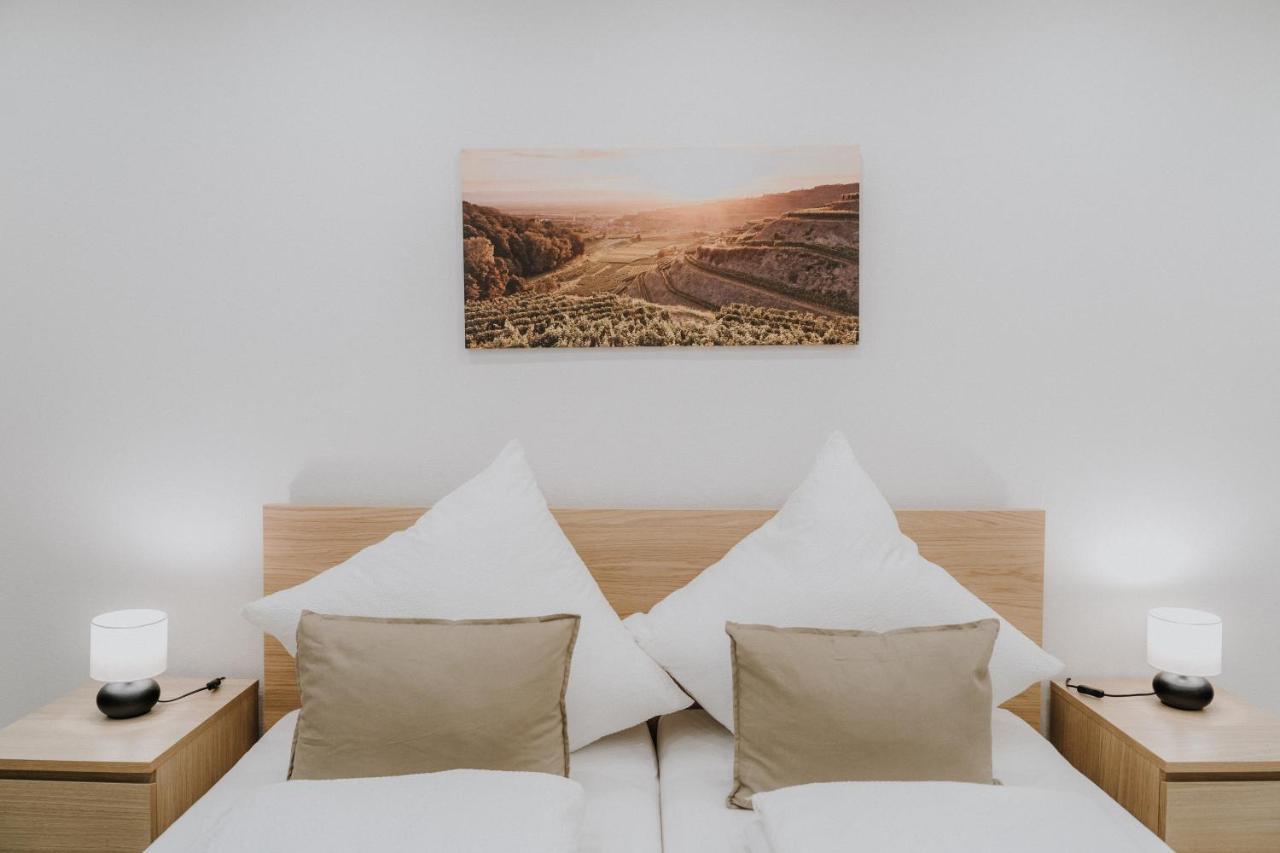 Ferienwohnung Am Weinberg Boetzingen Екстер'єр фото